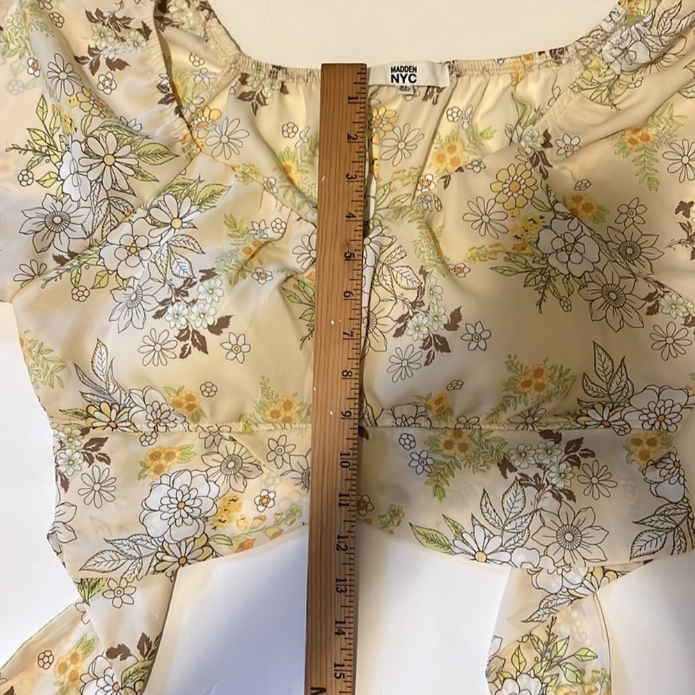 Madden NYC floral long sleeve sheer crop top with tie and built in bra XL - Picture 7 of 10